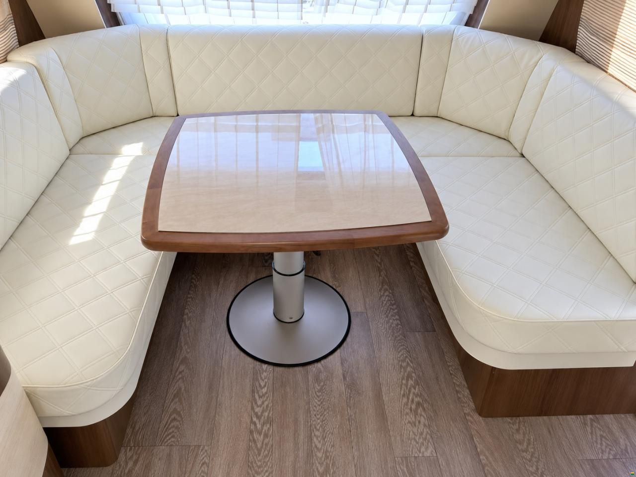 Hobby Prestige 720 KFWU