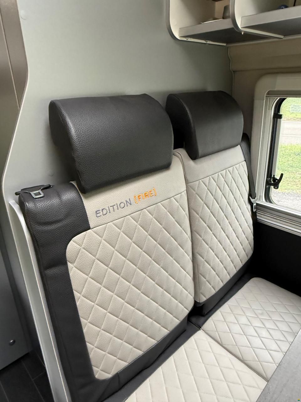 Weinsberg Cara Bus Grey 630 MEG Ed. [Fire] Outlaw