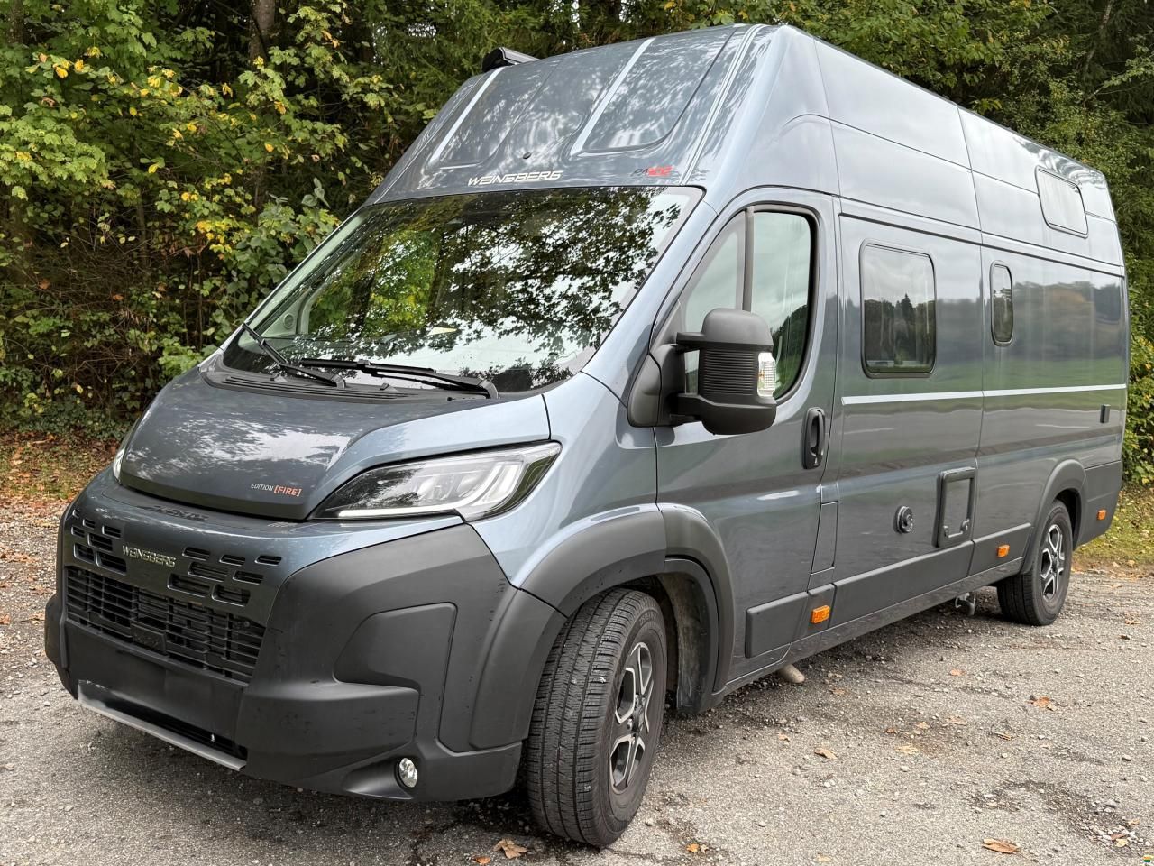Weinsberg Cara Bus Grey 630 MEG Ed. [Fire] Outlaw
