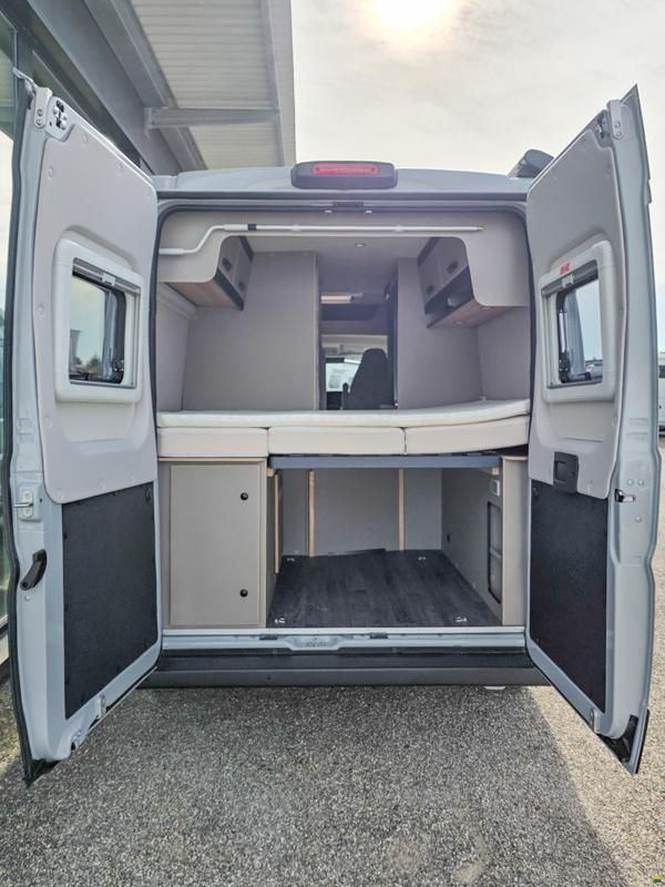 Weinsberg CaraBus Grey 600 MQ Edition [Fire]