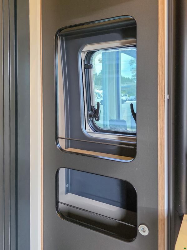 Weinsberg CaraBus Grey 600 MQ Edition [Fire]