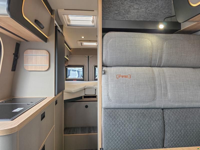 Weinsberg CaraBus Grey 630 ME Edition [Fire]
