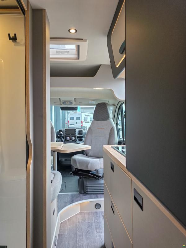 Weinsberg CaraBus Grey 630 ME Edition [Fire]
