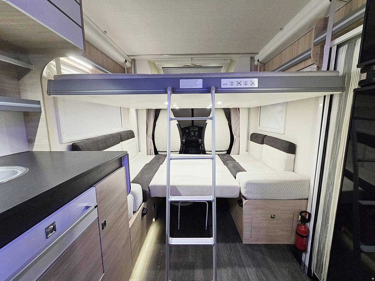 Challenger GRAPHITE 260 EDITION 2.3 AUTOMAT