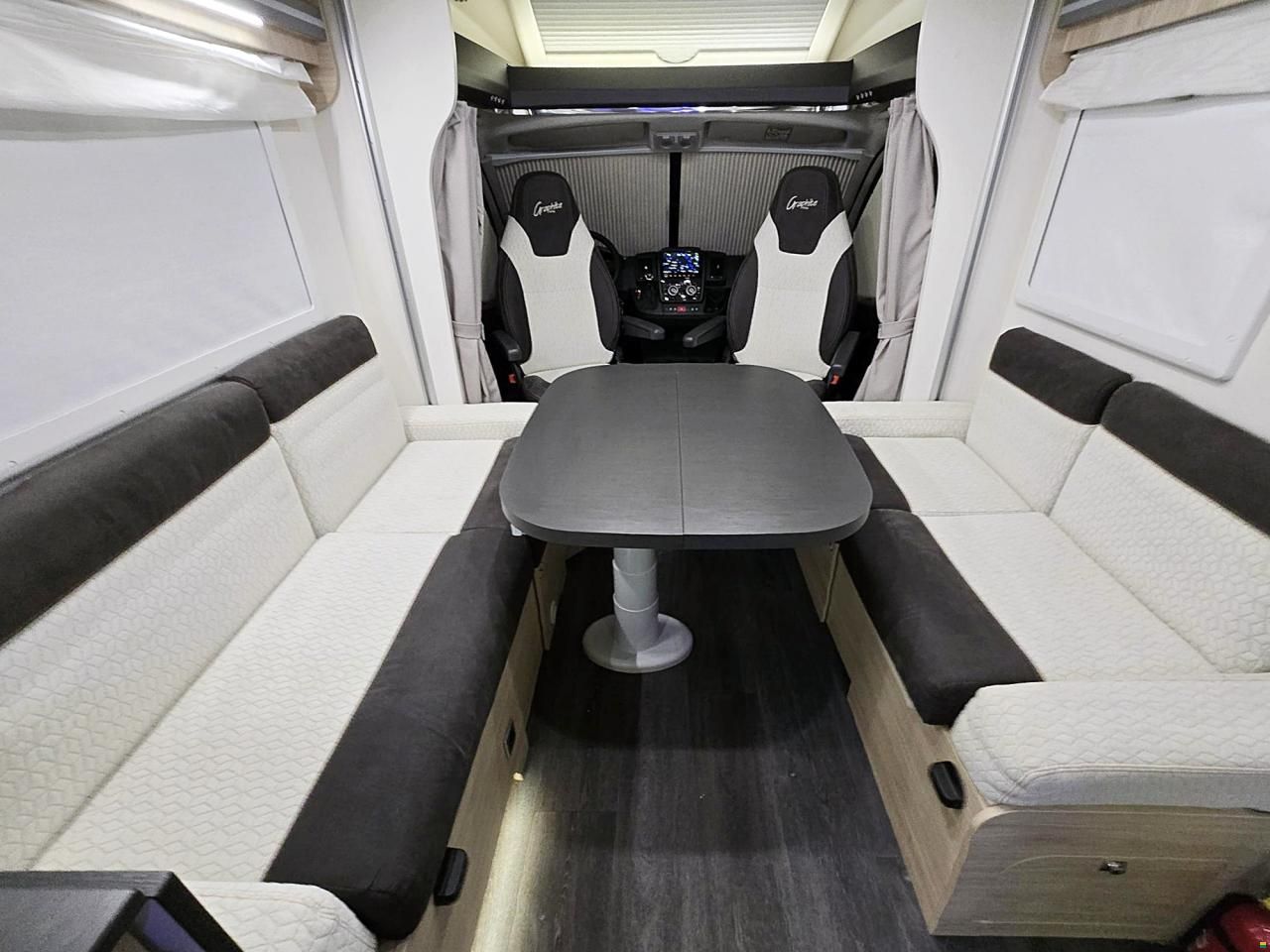Challenger GRAPHITE 260 EDITION 2.3 AUTOMAT