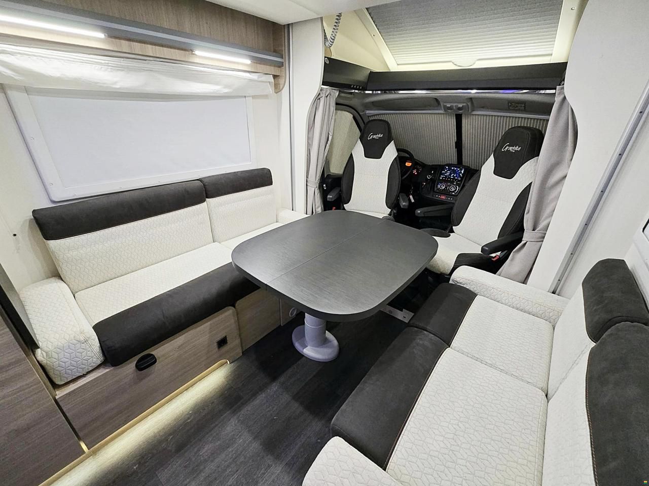 Challenger GRAPHITE 260 EDITION 2.3 AUTOMAT