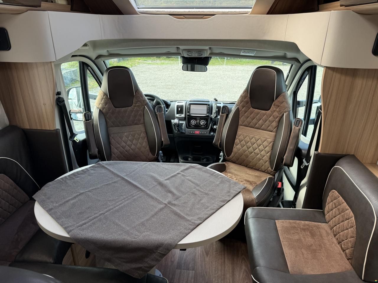 Knaus Platinum Selection Sun Ti 700 MEG