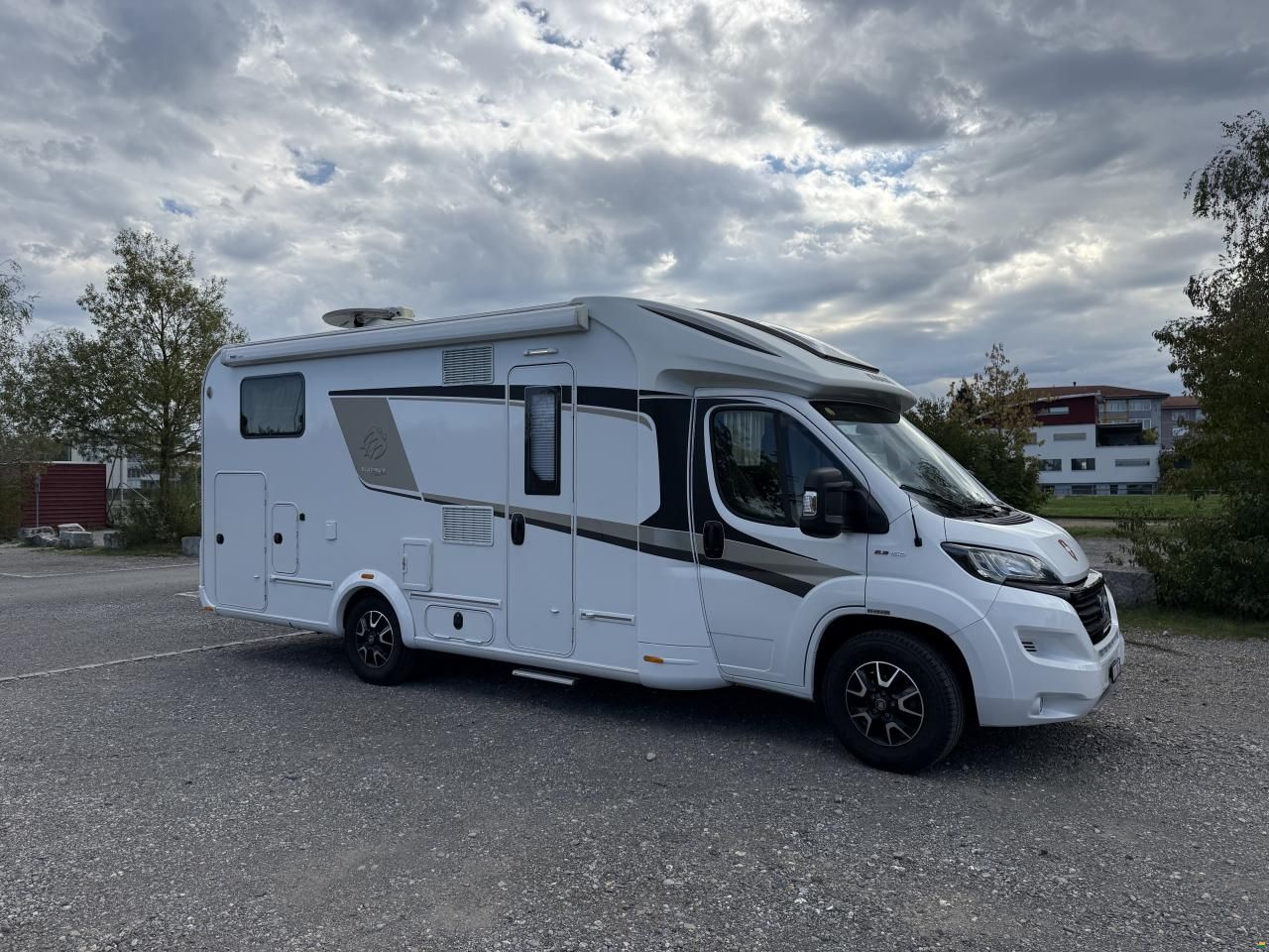Knaus Platinum Selection Sun Ti 700 MEG