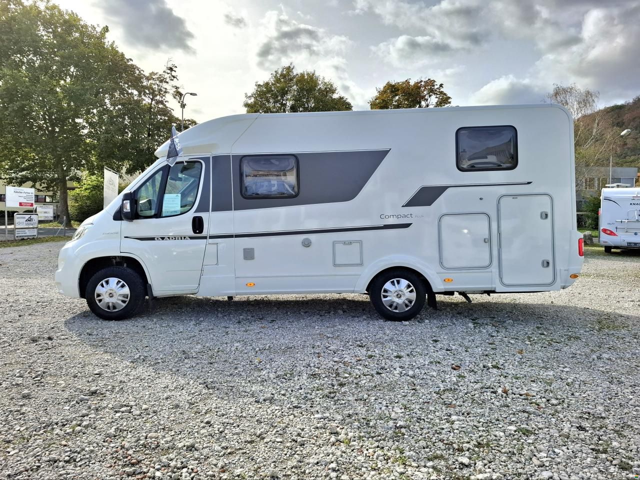 Adria COMPACT SL Plus *swiss edition*