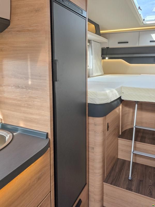 Knaus Live TI 650 MEG Platinum Selection