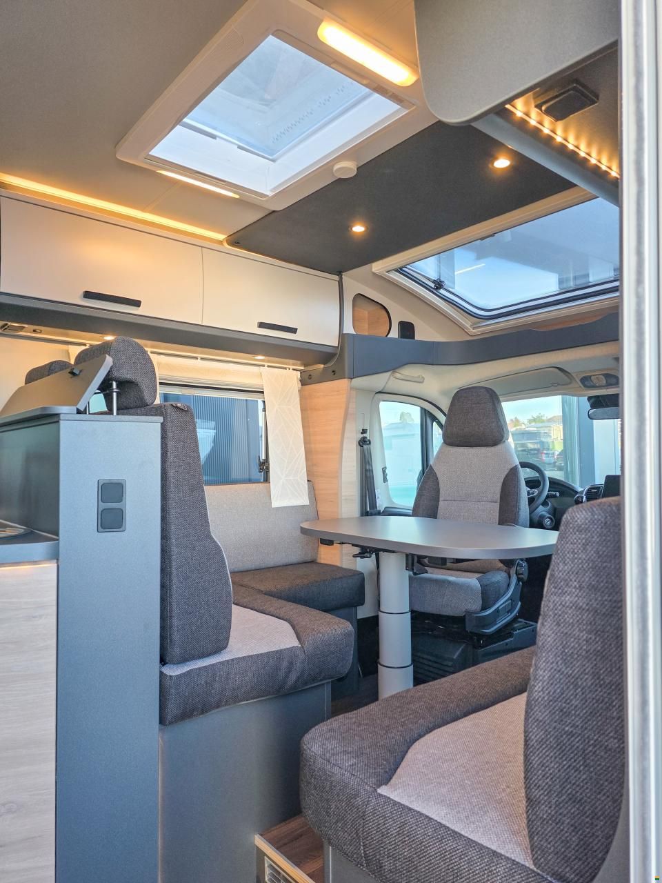 Knaus Live TI 650 MF Platinum Selection