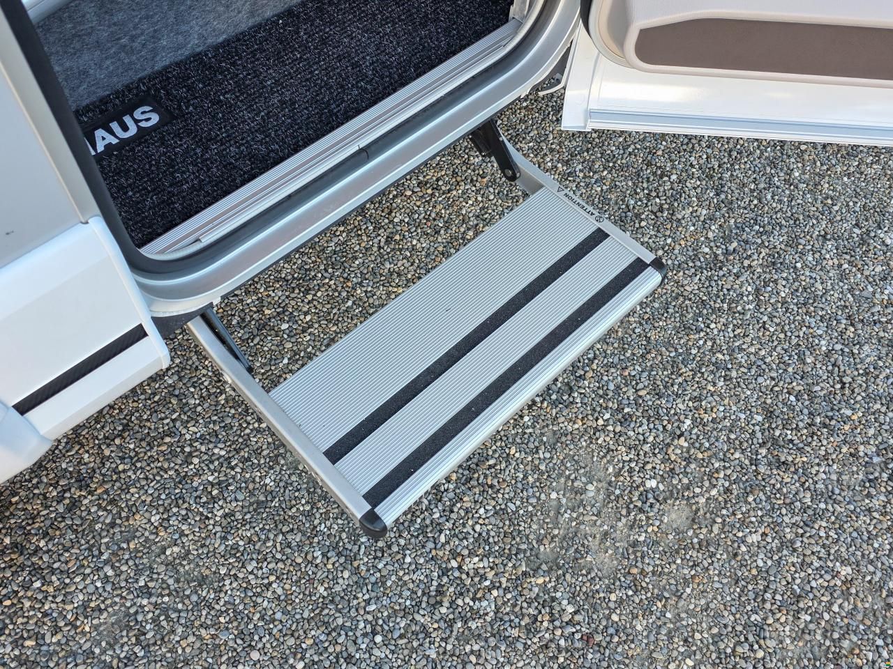 Knaus Live TI 650 MF Platinum Selection