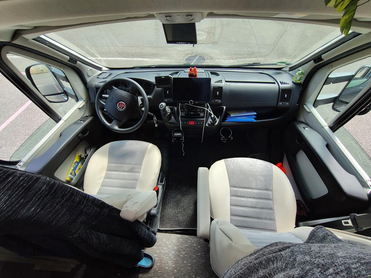 Adria Fiat-B8 Coral S600