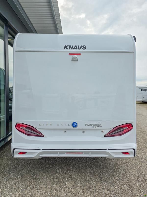 Knaus Live Wave 650 MEG Platinum Selection