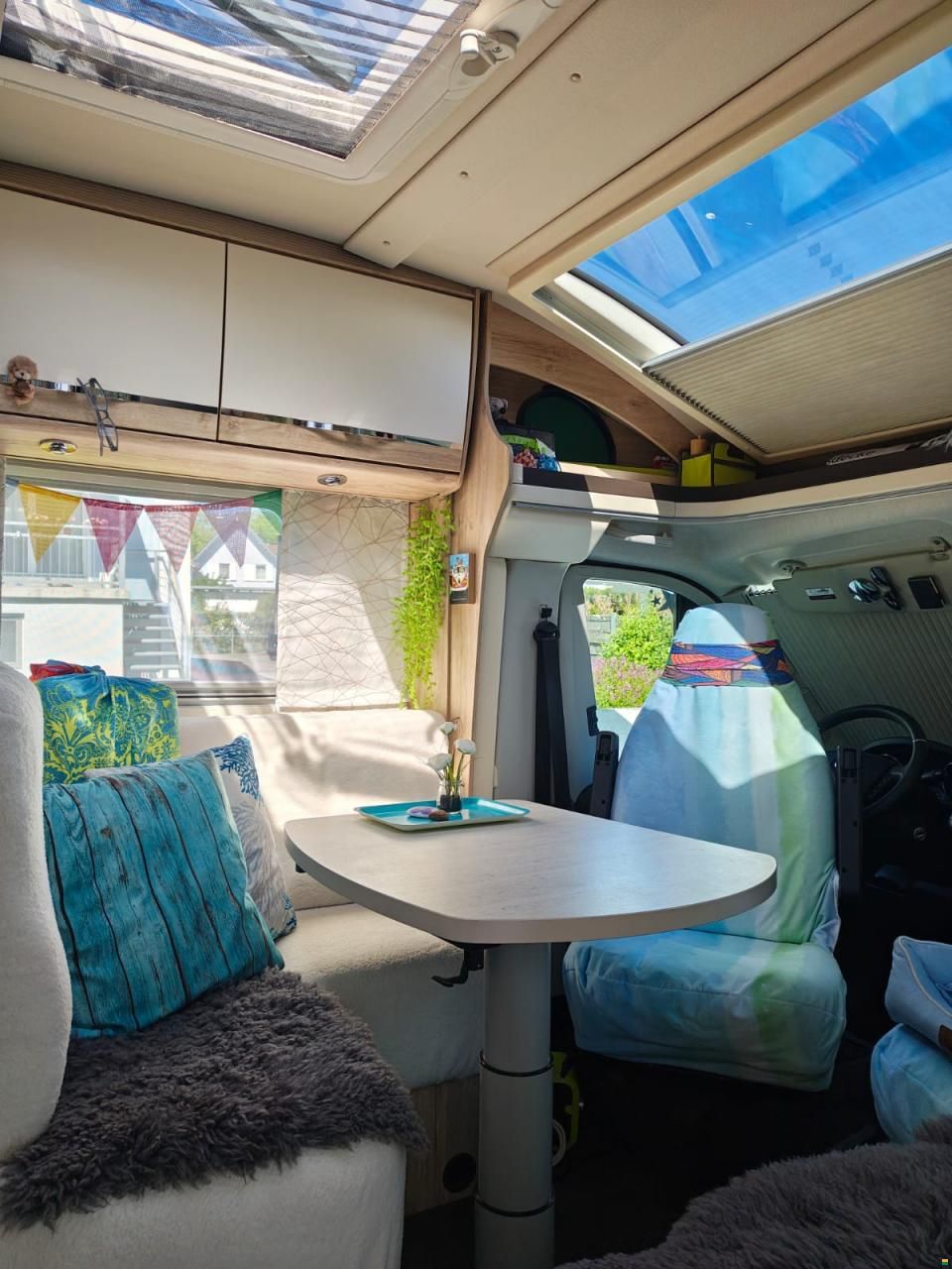 Eura Mobil Profila T 695 EB