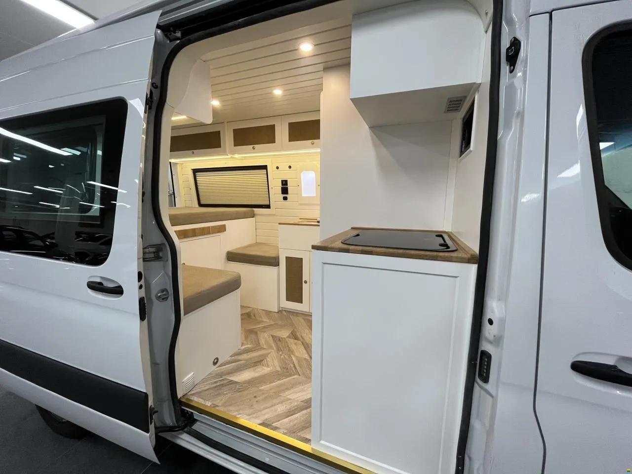 Mercedes Benz Sprinter 315 CDI FWD L2/H2