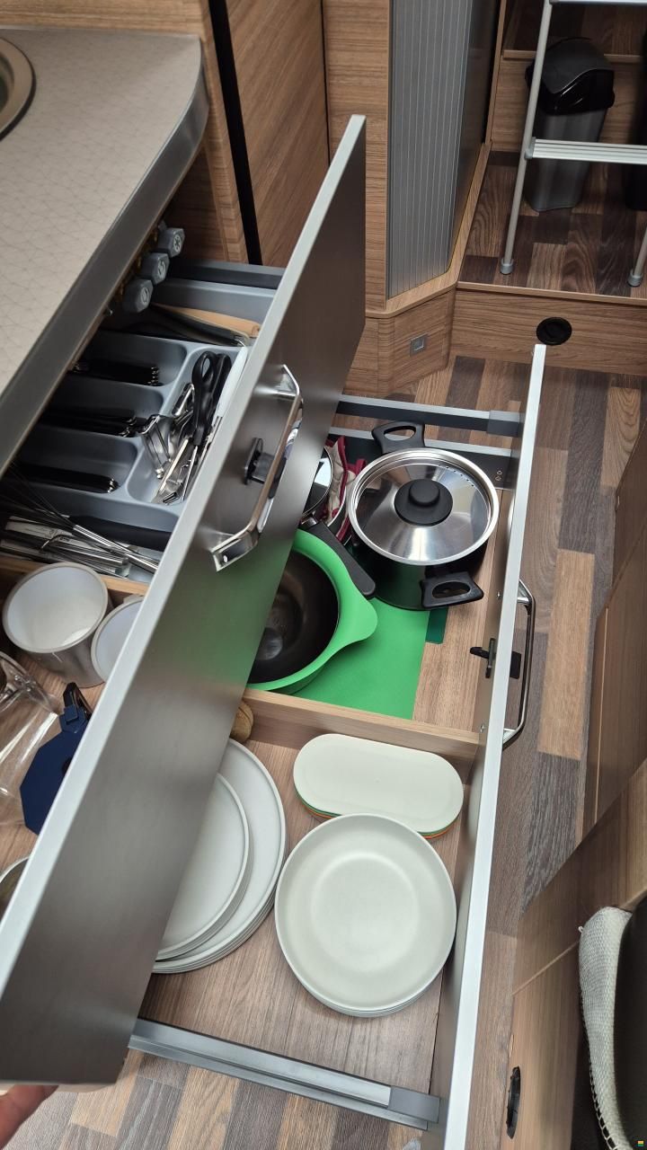 Weinsberg Cara Compact 600 MEG Pepper