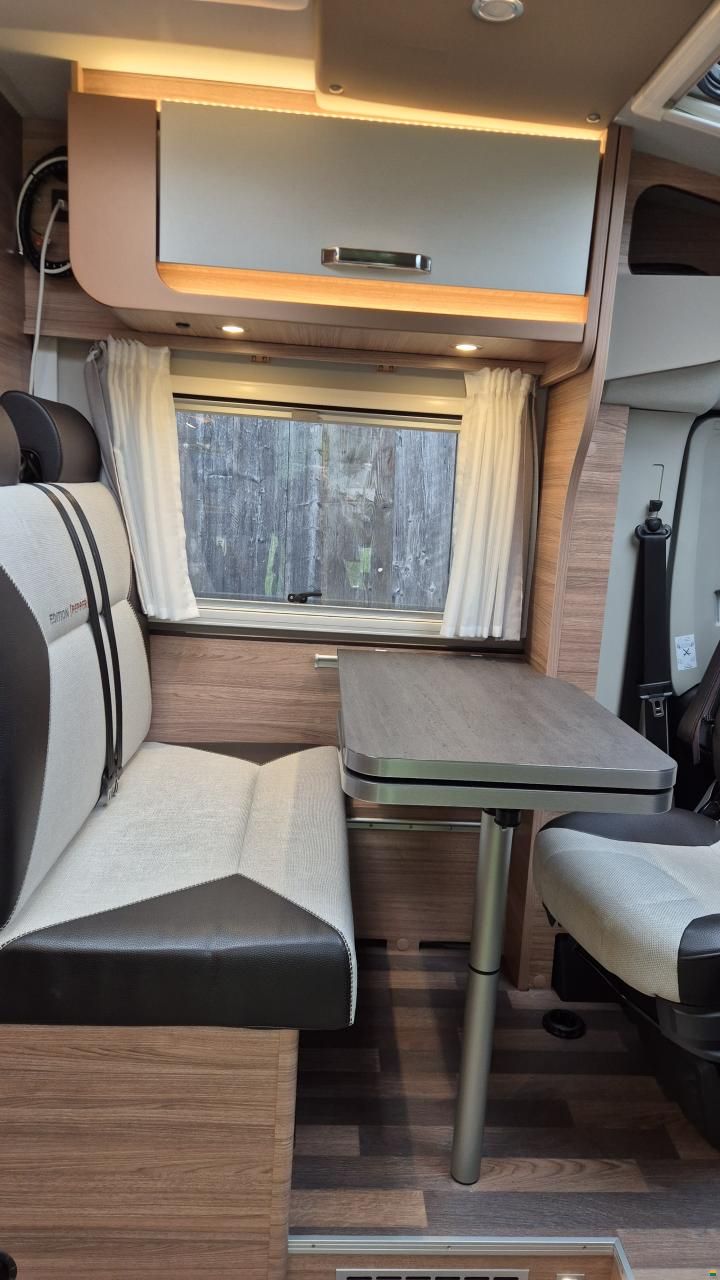 Weinsberg Cara Compact 600 MEG Pepper