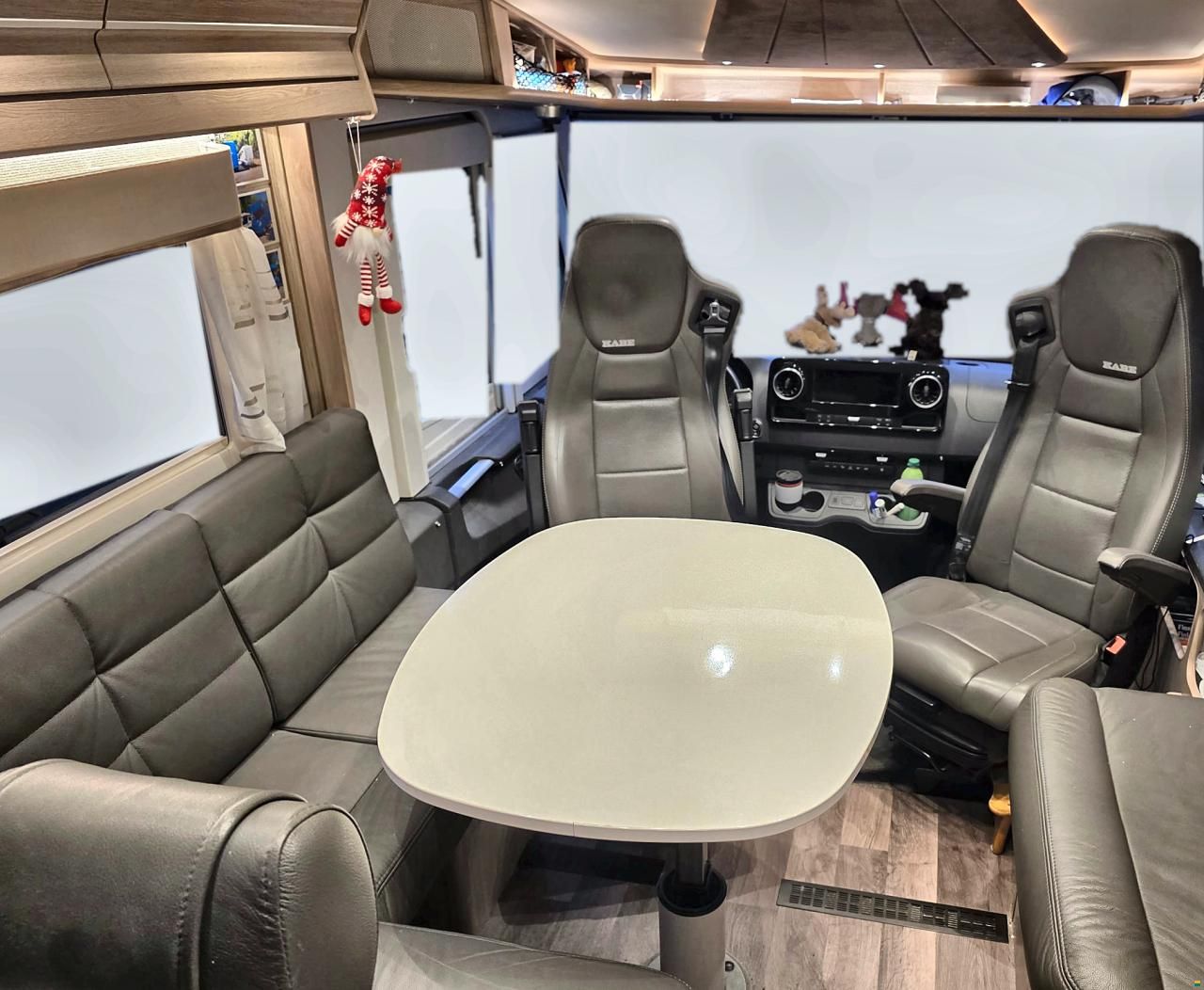 Kabe Travel Master Imperial i860 LGB