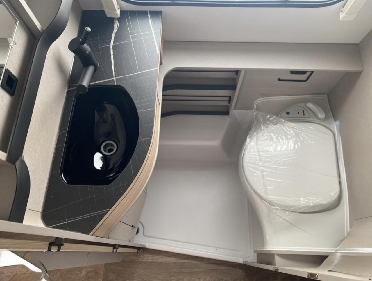 Hymer Eriba Touring 630 Gold Nugget