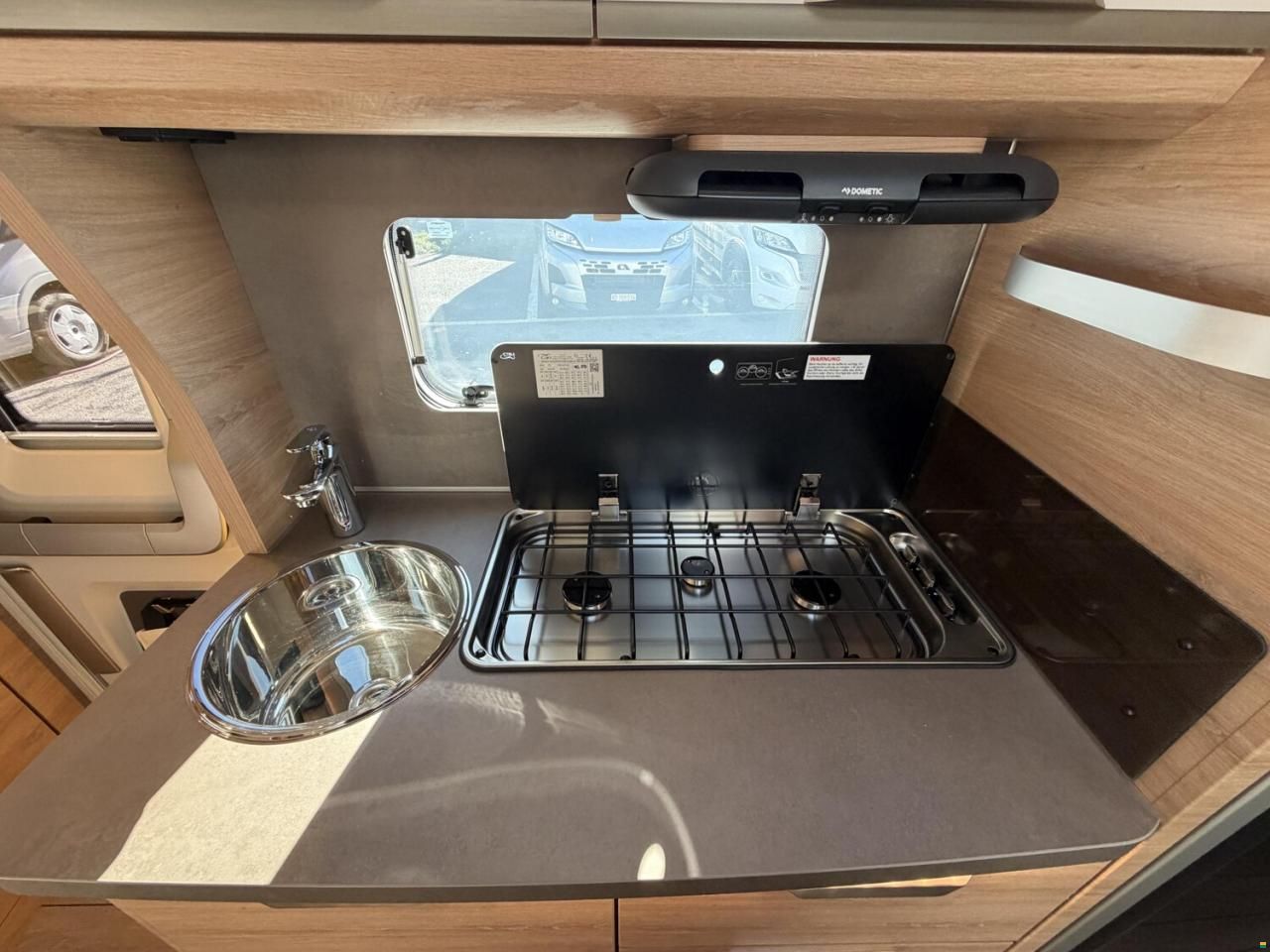 Knaus S&uuml;dwind BLACK SELECTION 580 QS