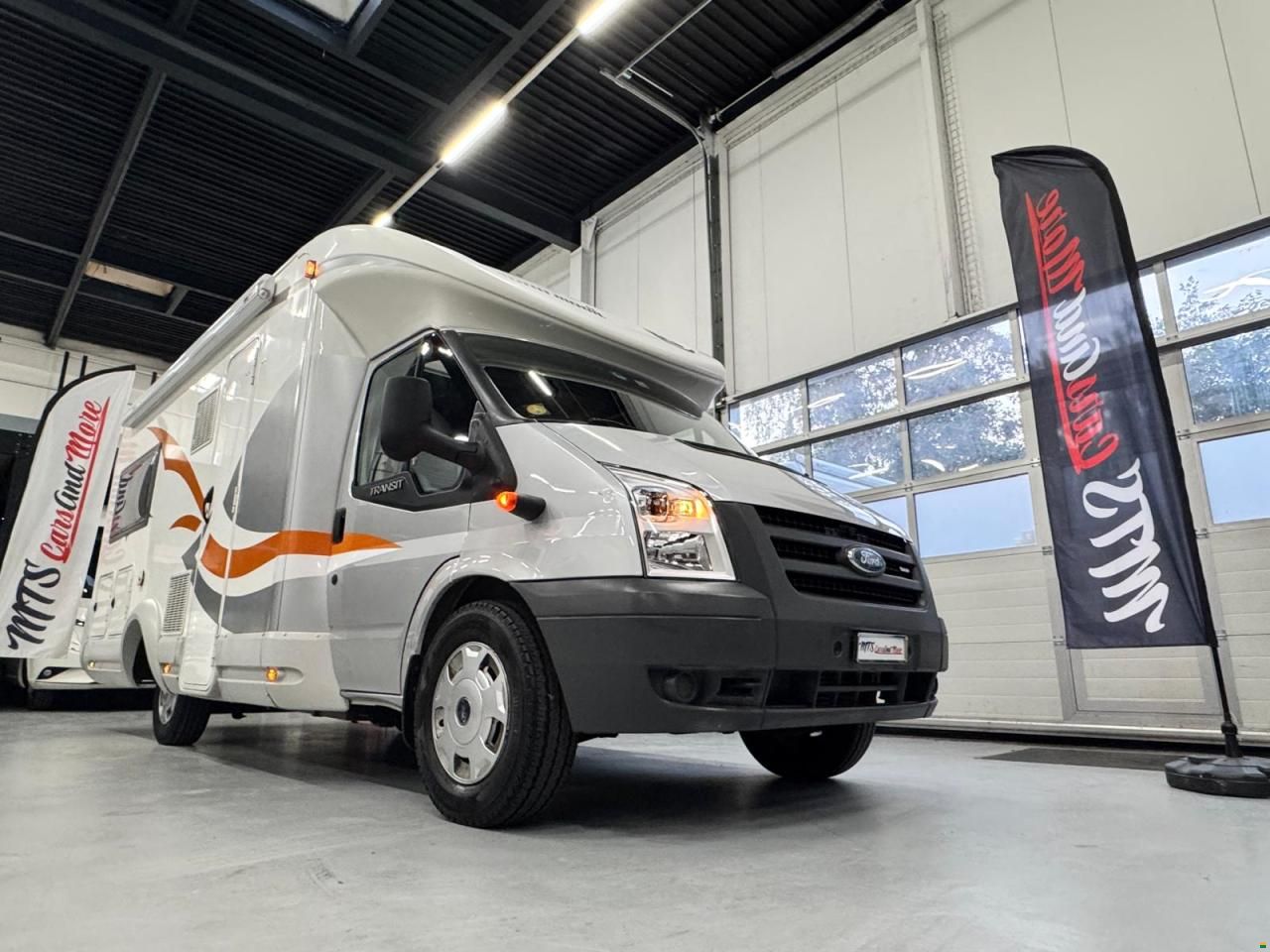 Ford EURA MOBIL TEILINT PROFILA 672 SB