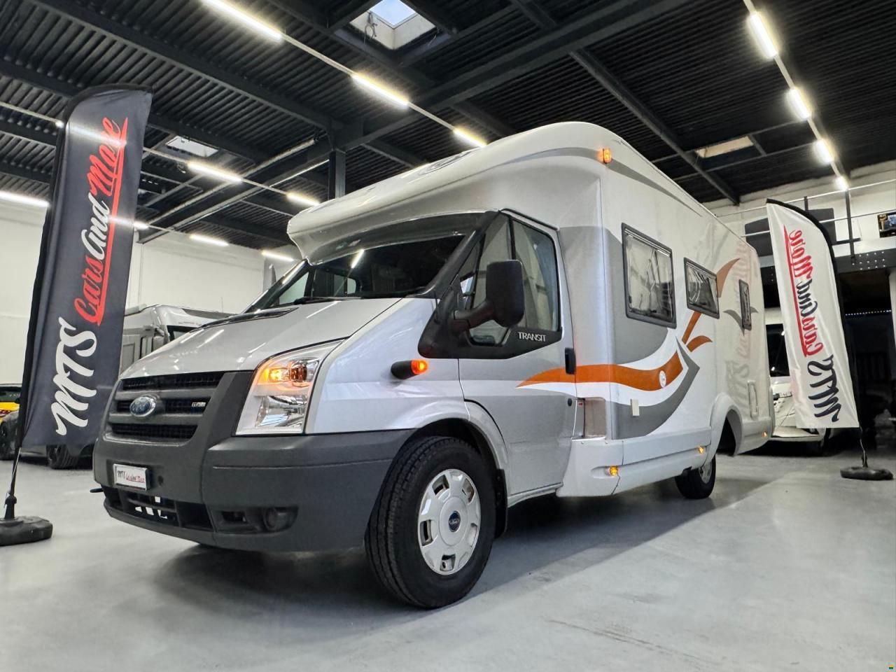Ford EURA MOBIL TEILINT PROFILA 672 SB