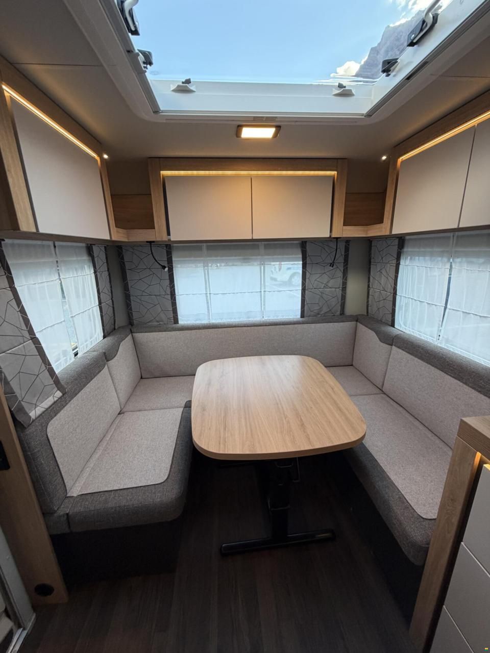 Knaus Sport 450 FU