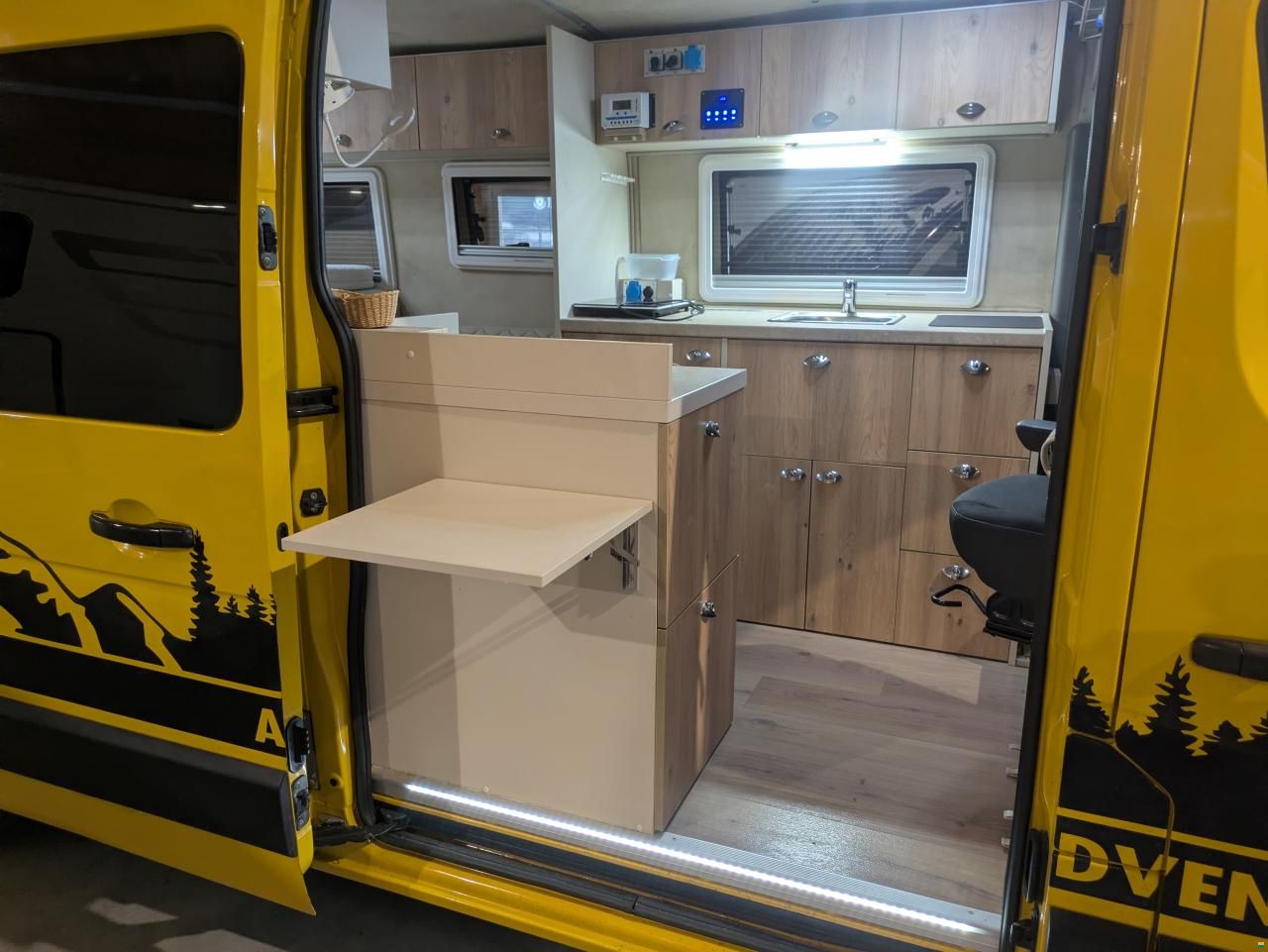 Renault Master Adventure Edition