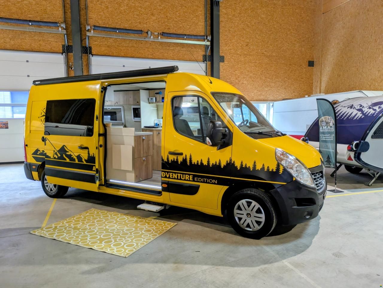 Renault Master Adventure Edition