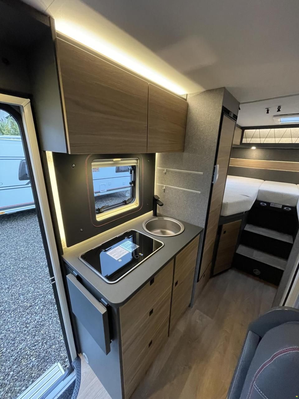 Dethleffs Globebus Performance 4x4 T 46 First E...