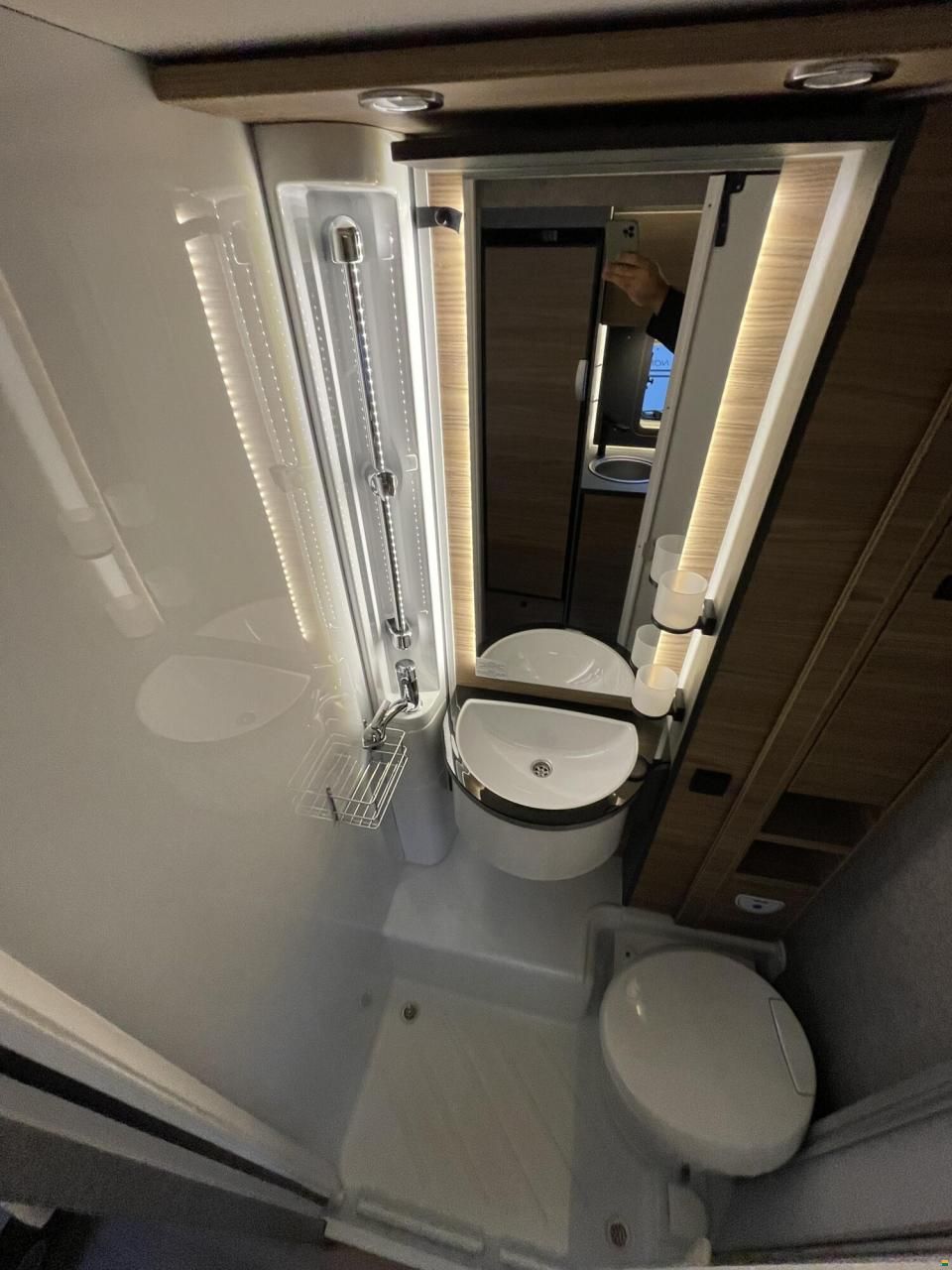 Dethleffs Globebus Performance 4x4 T 46 First E...