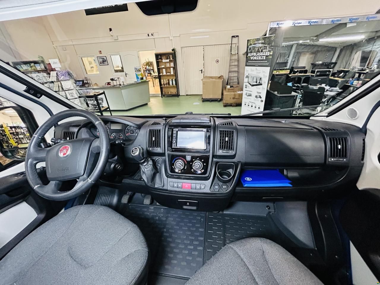 Hymer Free 600
