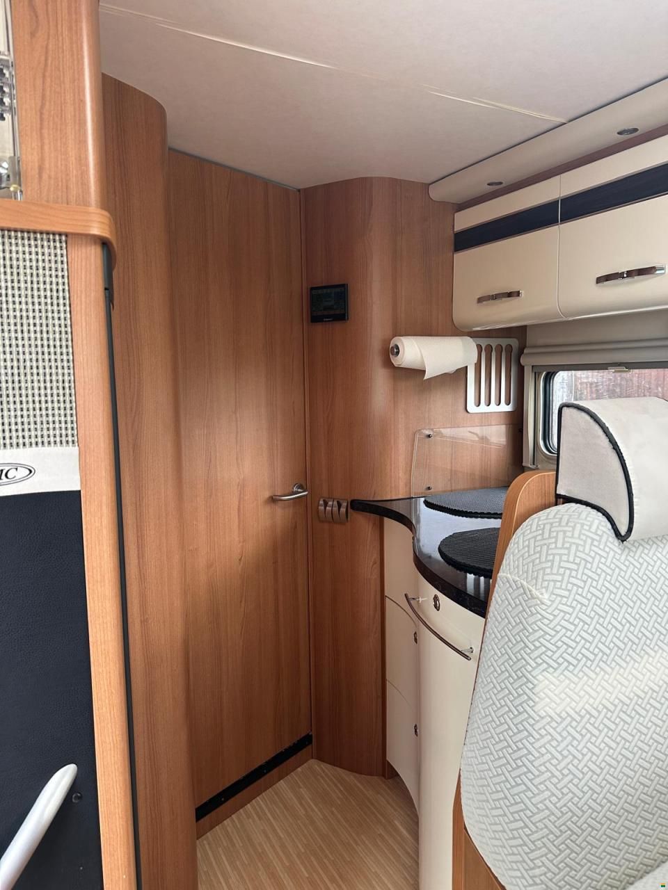 LMC Explorer II Liberty 720