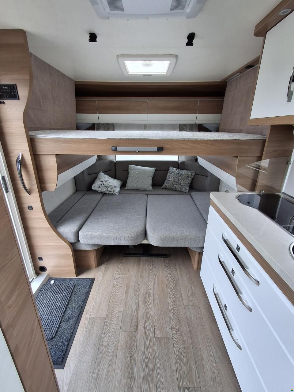Hobby De Luxe 515 UHK