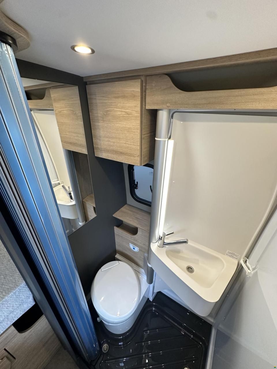 Dethleffs Globetrail 600 DS Fiat