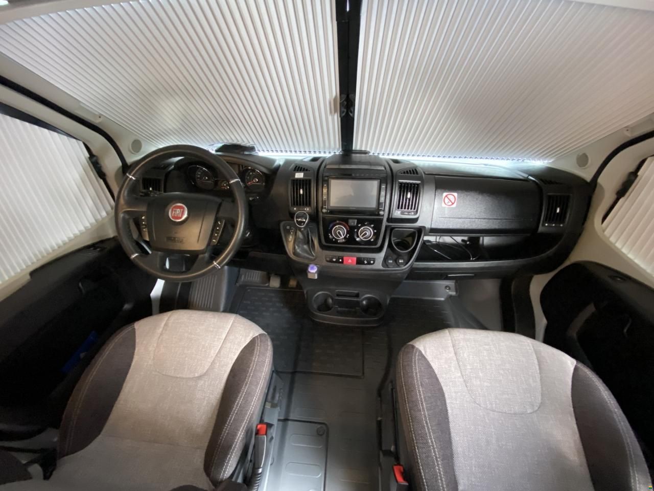 Weinsberg CaraBus 600DQ, Fiat 2.3MJ 140PS Automat