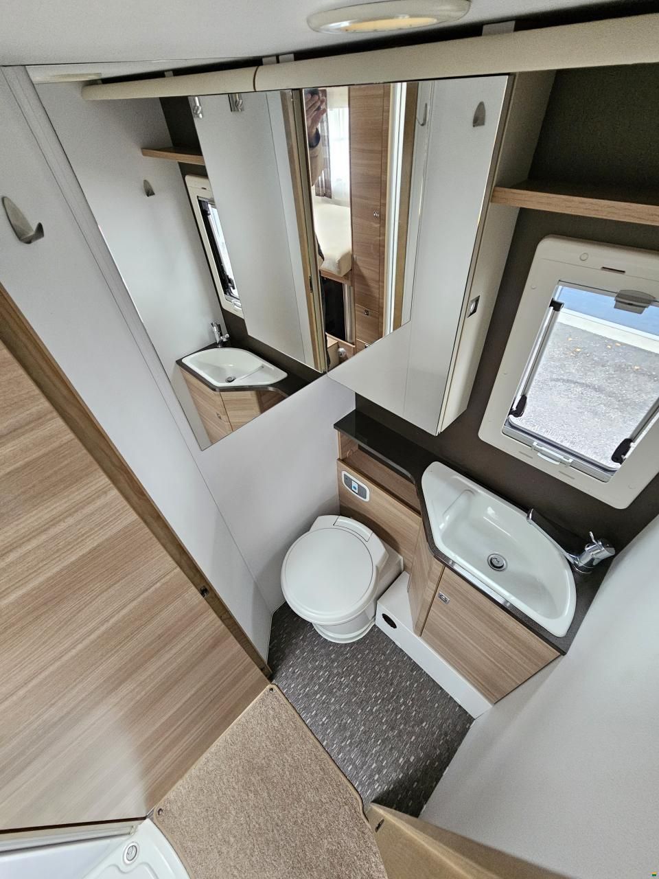 Adria Coral Plus S670SL Einzelbett, Automa!