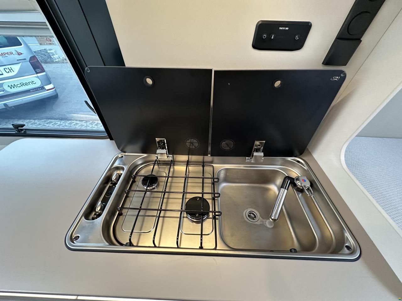 Dethleffs Globetrail Advantage 640 ES Automat