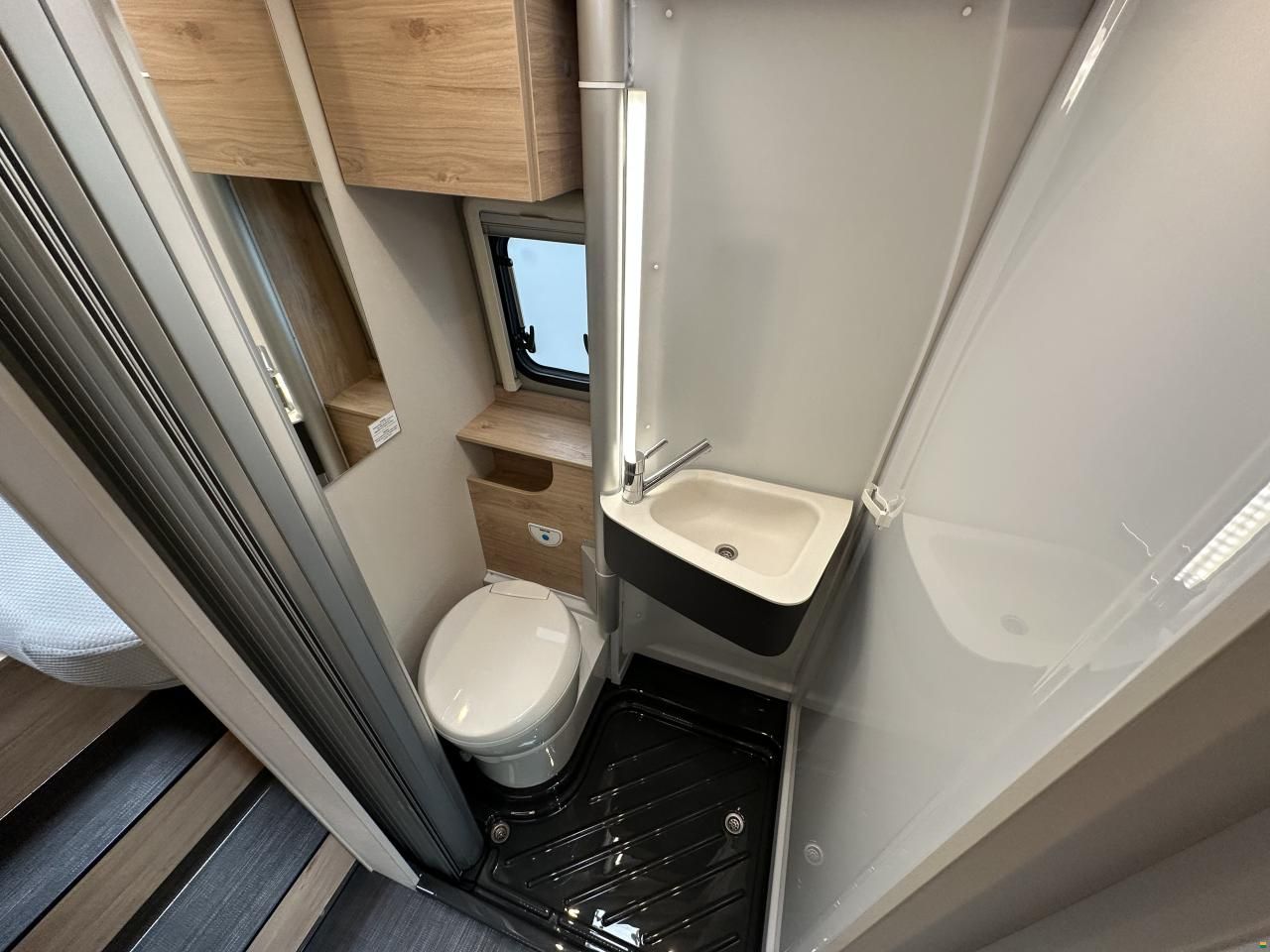Dethleffs Globetrail Advantage 640 ES Automat