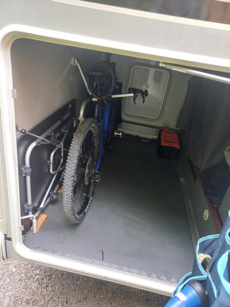 Carthago C Tourer 142