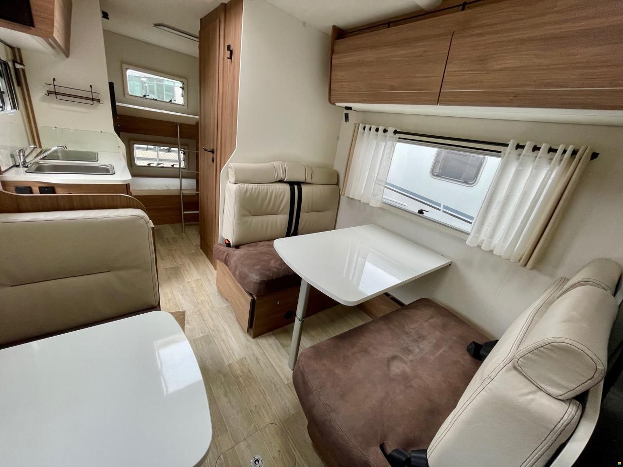 Pilote C690 S