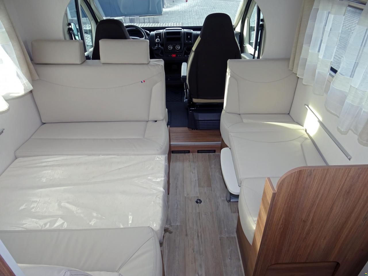 Pilote C690 S