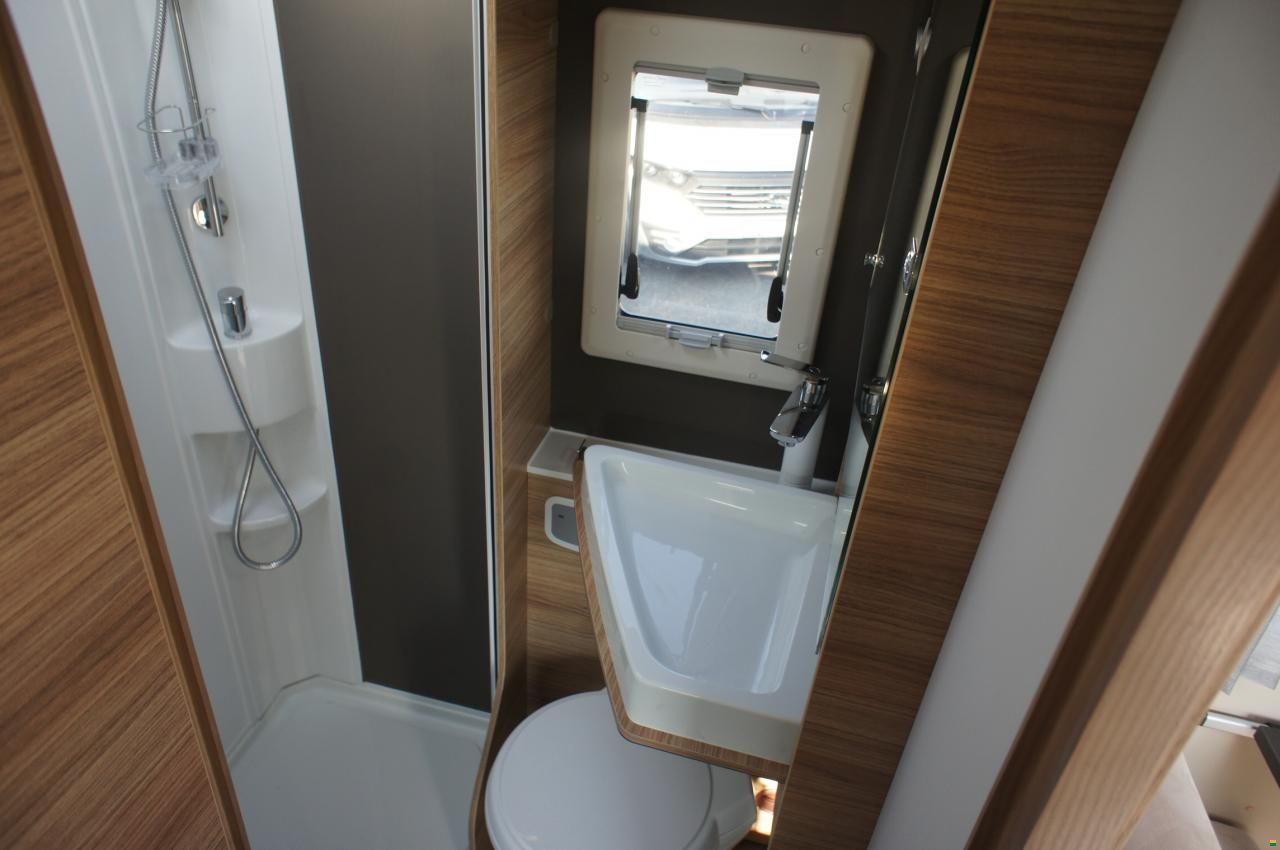 Adria Sonic Axess I 600 SL