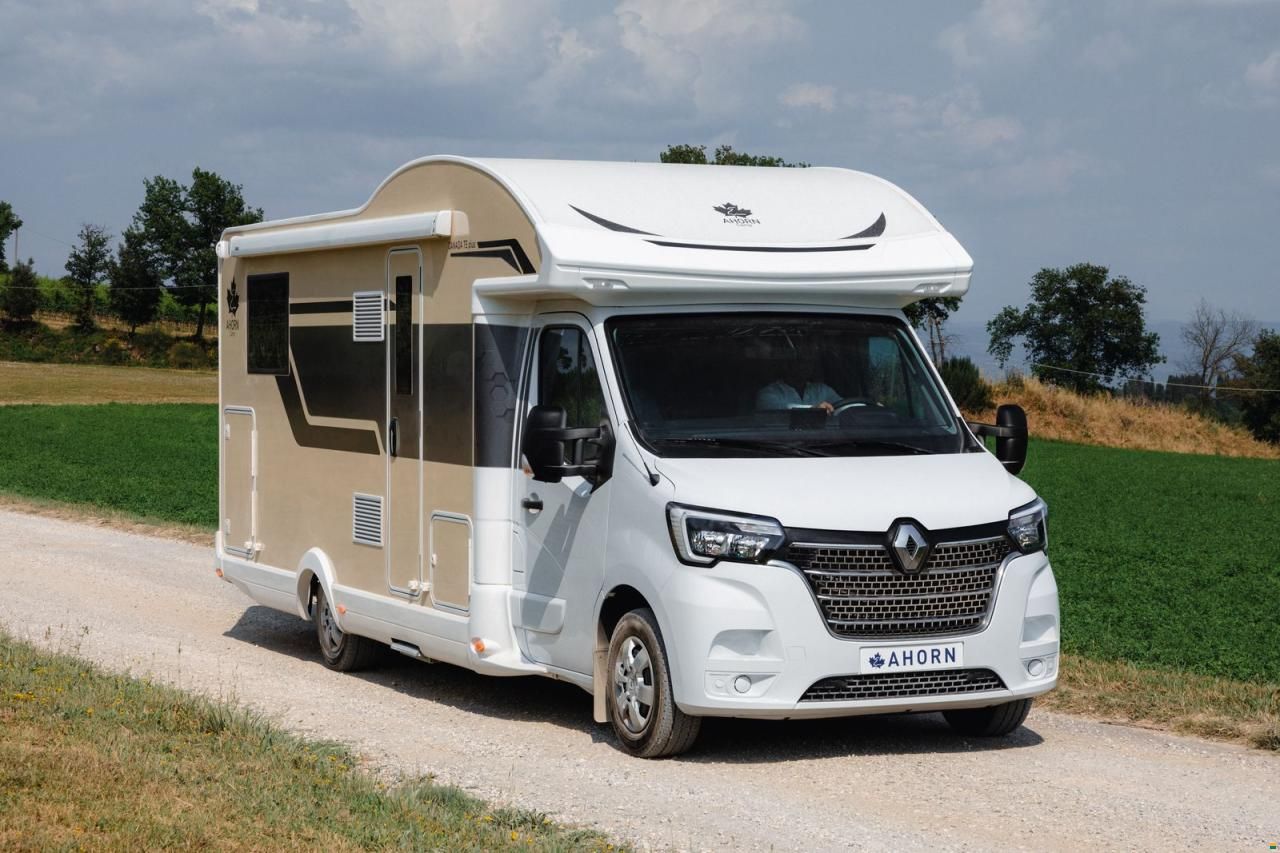 Ahorn Canada TE Plus mit Hubbett