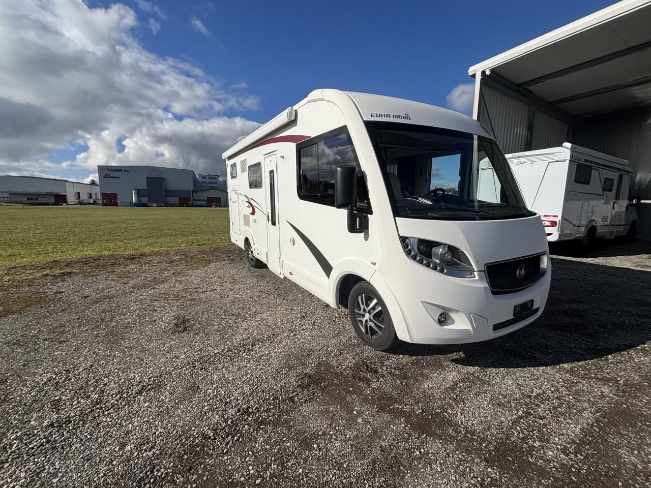 Eura Mobil IL 690 HB