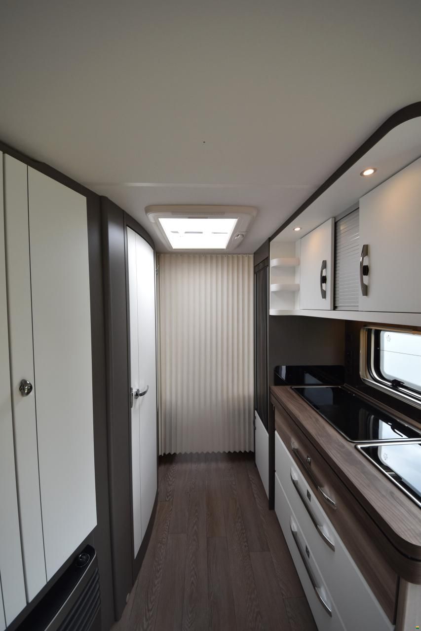 Hobby 495 UL Excellent Edition (H28)