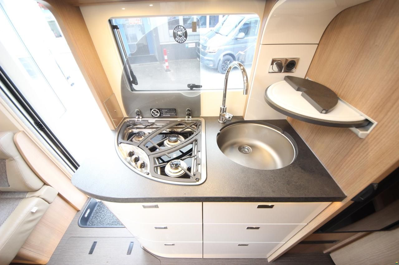 Carthago c-Tourer T 143 LE MB