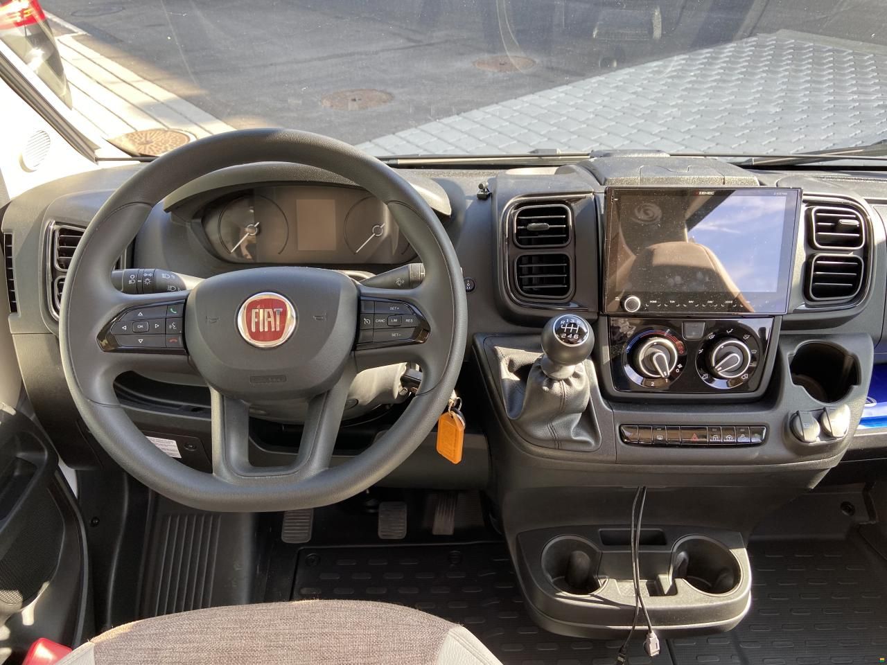 Eura Mobil Van 635 HB