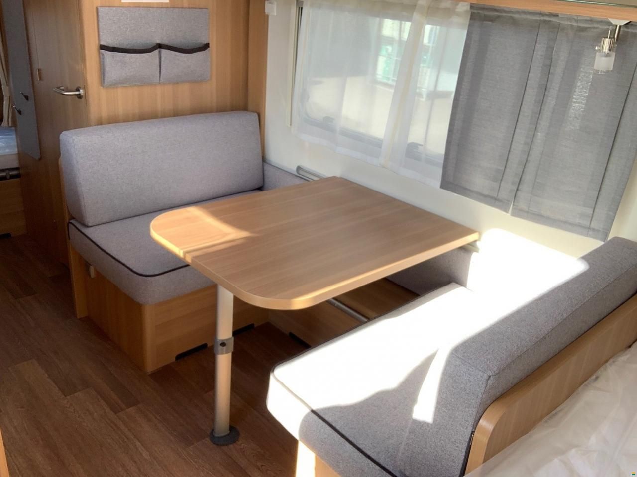 LMC Style Travel 490 K